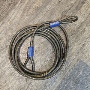 Schlage 15 Feet Flexible Steel Cable/Loop Ends
